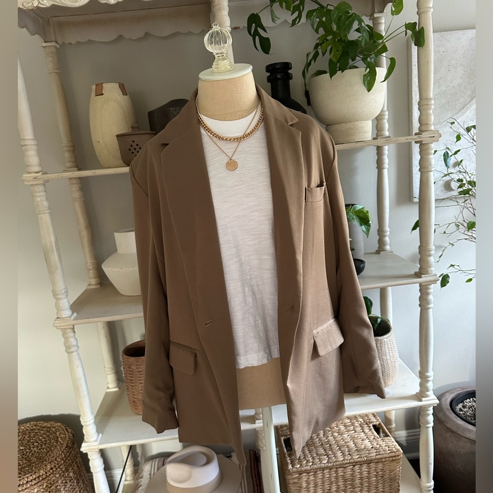 Almina Concept The Oversized Tencel Blazer in Brown (M)
